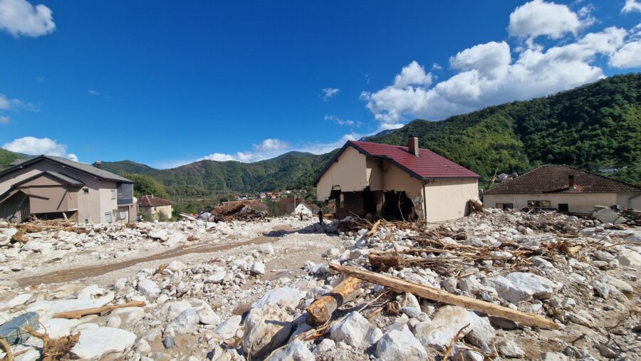 Katastrofalne Poplave U Bih Odnijele Najmanje Ivot