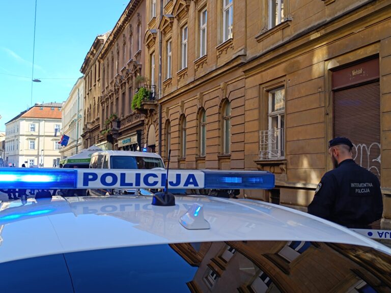 Policija objavila detalje incidenta Policajac teško ozlijeđen