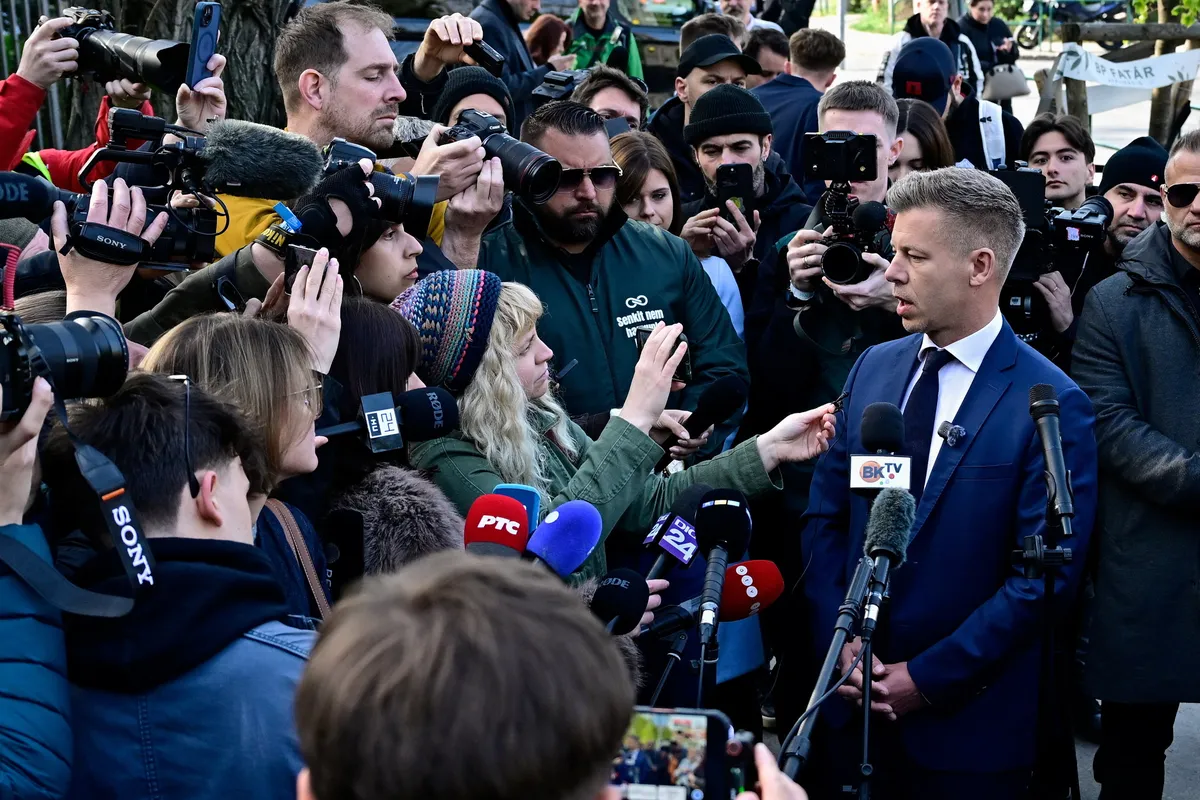 USKORO UŽIVO / Magyar zakazao press konferenciju