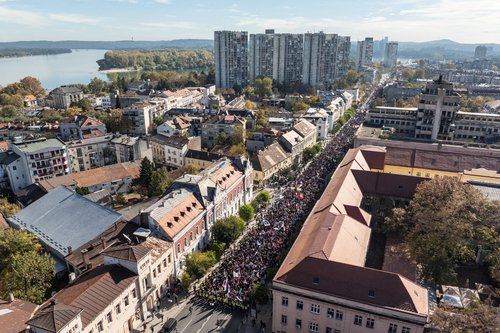 2025-10-30T125400Z_1845862139_RC2AMHADWRS6_RTRMADP_3_SERBIA-PROTESTS-MARCH.JPG