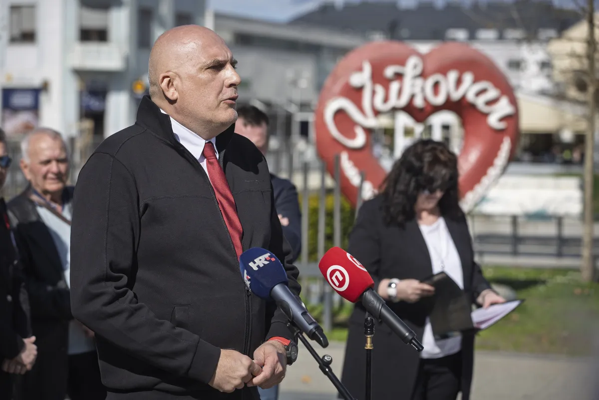 Vukovarski SDP: Pavličekov zahtjev je "u najmanju ruku, neprimjeren"