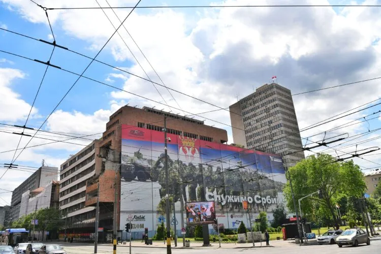 Studenti dolaze pred Generalštab u Beogradu: "Bit ćemo živi zid"