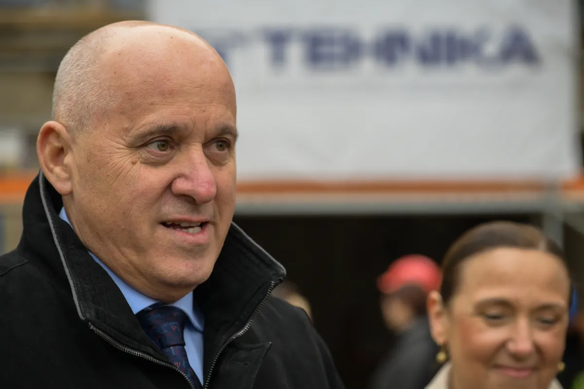 Bačić: Neprihvatljivo da gradska vlast propisuje što se smije pjevati