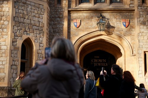 tower od london -reuters