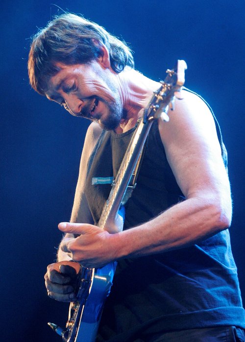 FILE PHOTO: Artist Chris Rea performs onstage in Riga February 22, 2008.