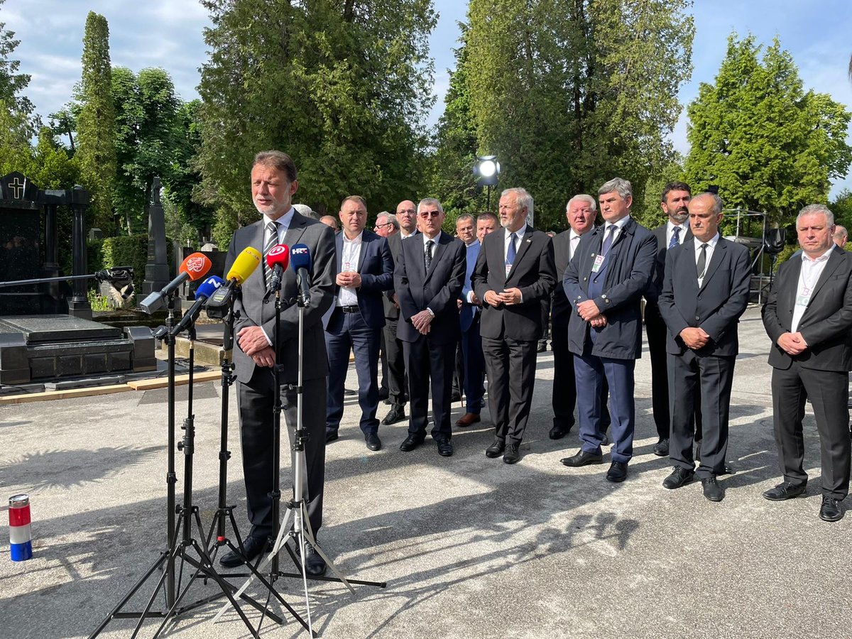 Bleiburg tragedy commemorated at Zagreb's Mirogoj Cemetery