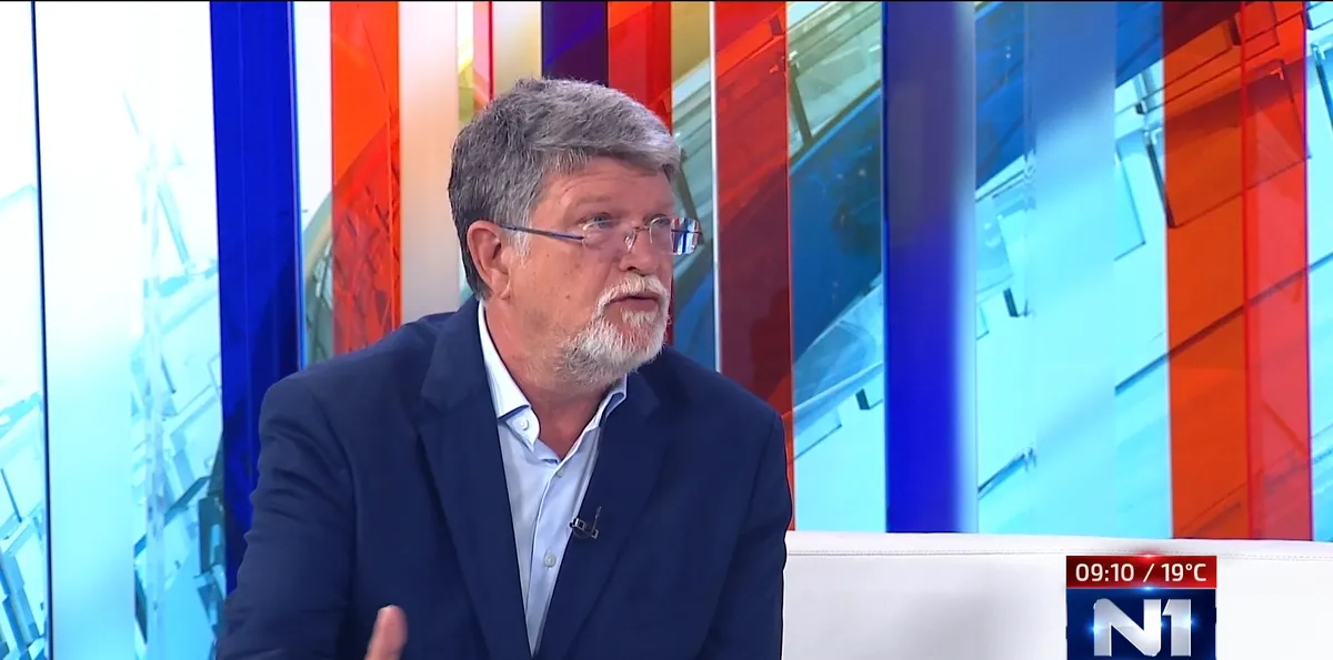 Picula: Greška je što se tolerirao odlazak Vučića na paradu 