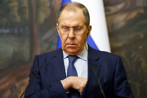 Russian FM Lavrov and his Greek counterpart Dendias attend a news conference in Moscow