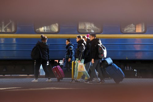 People fleeing Russia's invasion of Ukraine arrive in Medyka