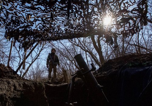 Bahmut, invazija na ukrajinu, ukrajinski vojnik, ukrajinska vojska