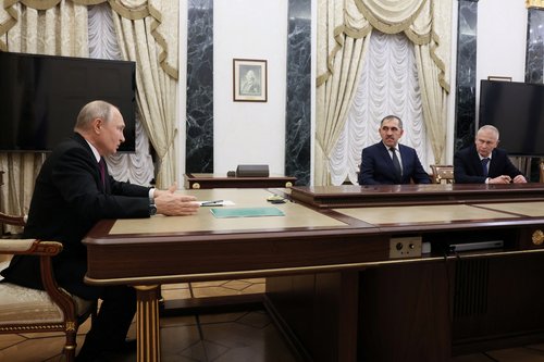 Putin meets former Wagner commander Troshev at the Kremlin