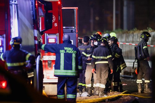 Aftermath of coach crash near Venice