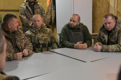 UAF Commander in Chief Zaluzhnyi and Defence minister Umerov visit service members near Kupiansk