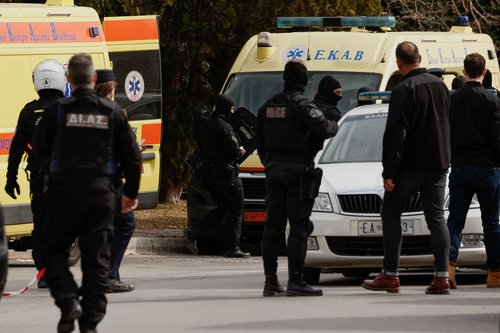 Shooting in the suburb of Glyfada, in Athens