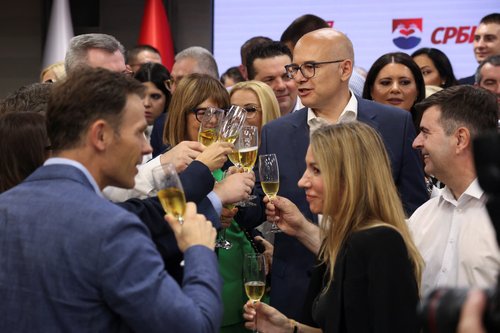 aleksandar vučić, srbija, izbori, SNS, srpska napredna stranka