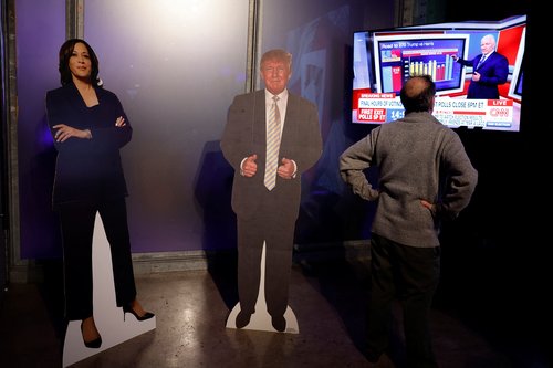 U.S. election watch party, in Dublin