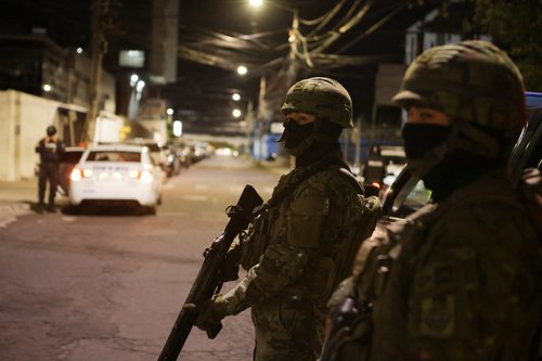 Ekvador, policija, specijalci, vojska