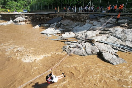 REUTERS 20.07.25._Južna Koreja poplave