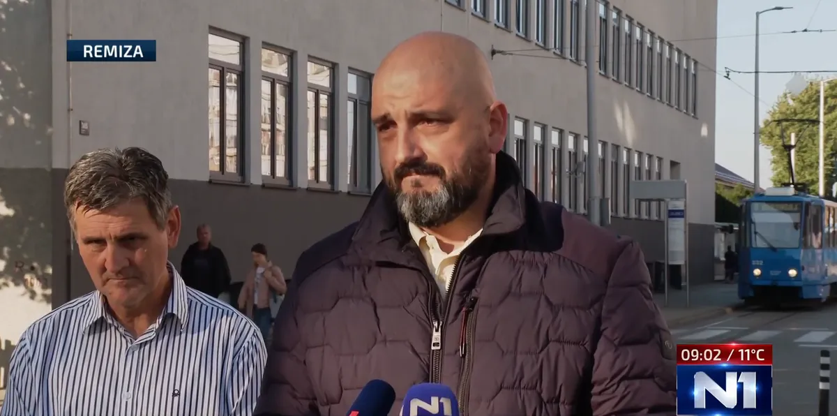 Tomašević pozvao ljude da se suzdrže od napada na radnike ZET-a. Sindikalist ih sad pozvao da se suzdrže od napada na njega
