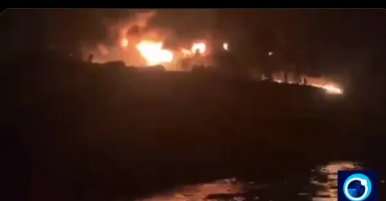 VIDEO / "Supertanker" pogodio minu i eksplodirao, Iran: "Pokušao je nezakonito proći Hormuzom"