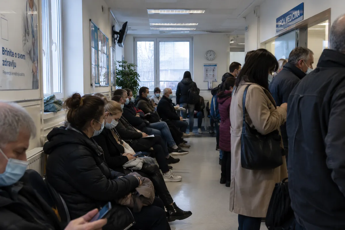 Krcati domovi zdravlja u susjedstvu: Haraju tri virusa, ovo su ključni simptomi