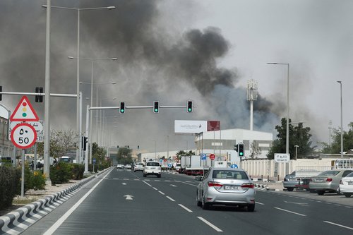 FILE PHOTO: Smoke rises after reported Iranian missile attacks, following United States and Israel strikes on Iran, as seen from Doha, Qatar, March 1, 2026. REUTERS/Mohammed Salem/File Photo