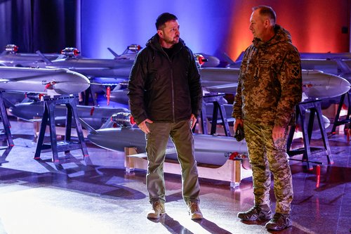 FILE PHOTO: Ukrainian President Zelenskiy and the Commander in Chief of the UAF Syrskyi visit an exhibition of new Ukrainian made Peklo drone-missiles in Kyiv