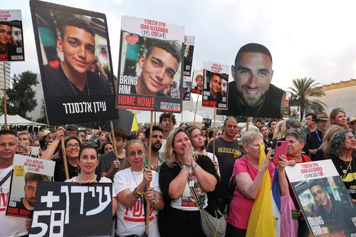 REUTERS 12.5. 2025. Hamas releases Israeli-American hostage Edan Alexander