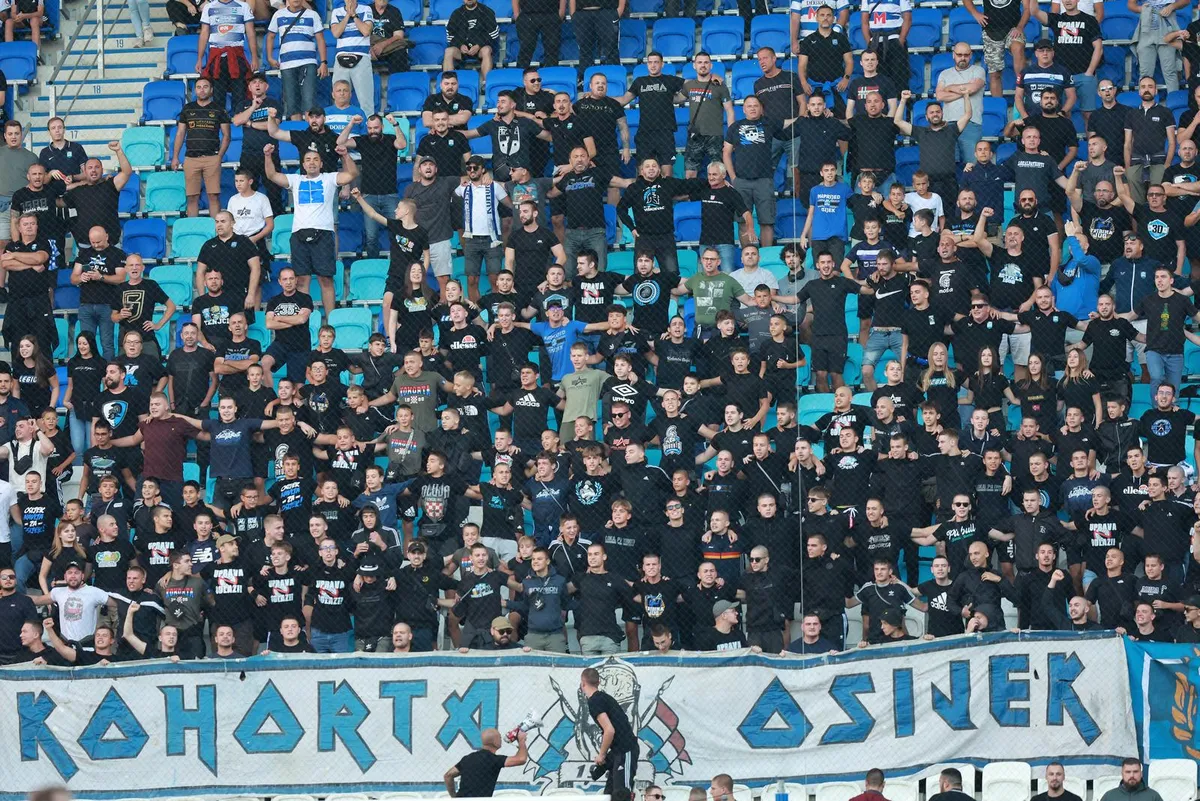 Vođa Kohorte zadržan na ulasku u Srbiju, evo za što ga optužuju