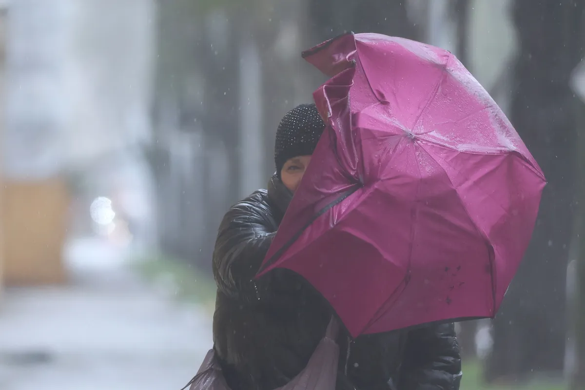 Crveni Meteoalarm: Stižu novi udari, vjetar će biti olujni i orkanski, rizik je značajan