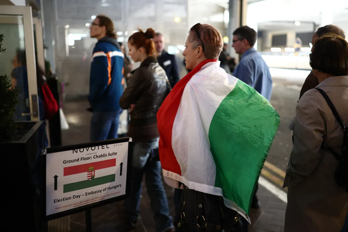 FOTO, VIDEO / Zatvorena su birališta u Mađarskoj: Izbore obilježili rekordna izlaznost i brojni incidenti