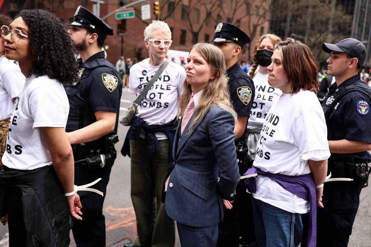 Chelsea Manning među desecima uhićenih na prosvjedima protiv potpore Izraelu u New Yorku