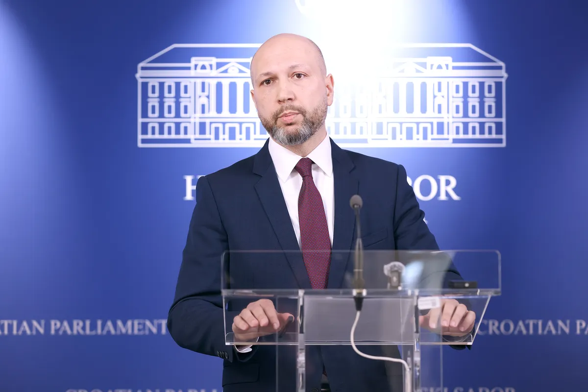 Zmajlović: SDP traži da o kandidatima za ustavne suce odlučuju svi zastupnici