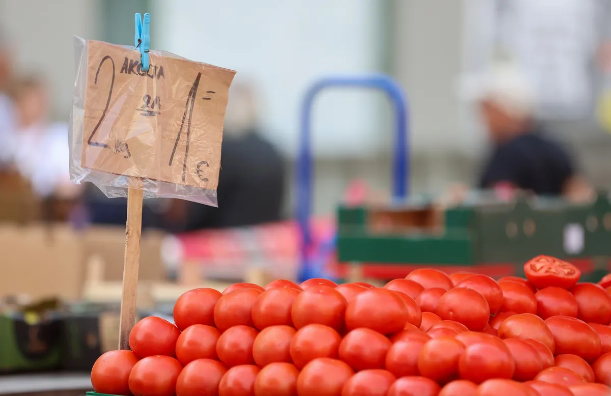 Sve manje krumpira, graška, mrkve... Provjerili smo s koijim smo sve povrtnim kulturama u minusu, a s kojima odlično stojimo