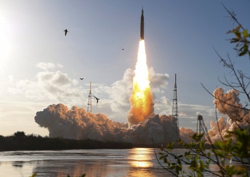 NASA's Artemis II mission to fly by the moon, comprising of the Space Launch System (SLS) rocket with the Orion crew capsule, lifts off from the Kennedy Space Center in Cape Canaveral, Florida, U.S., April 1, 2026. REUTERS/Steve Nesius