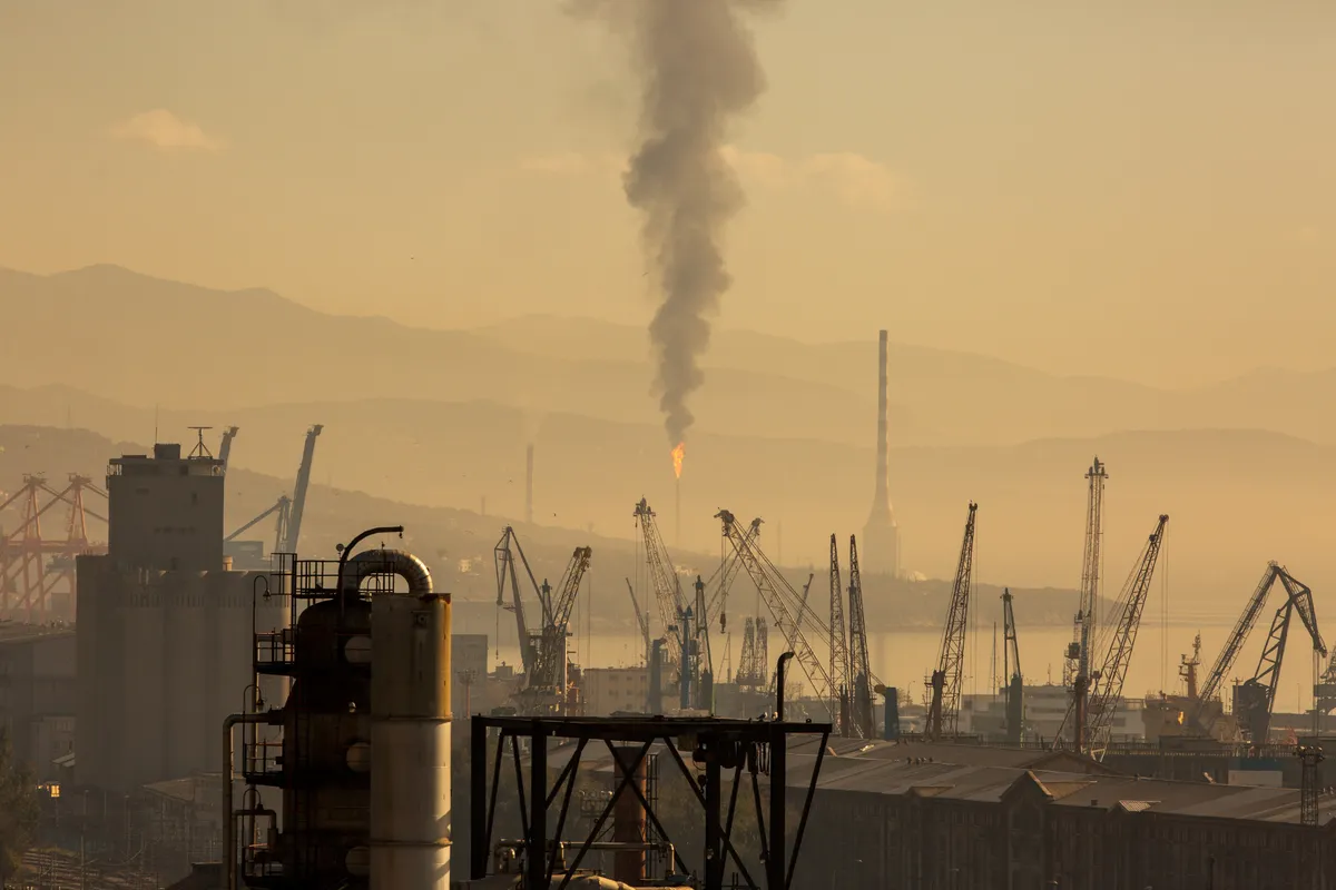 Ina: Riječka rafinerija proizvodi gorivo punim kapacitetom, domaća nafta se ne izvozi