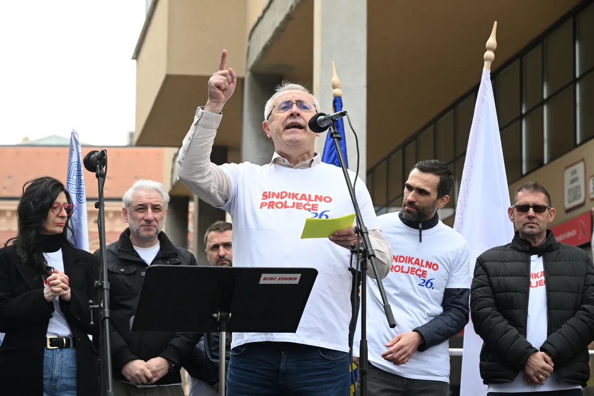 Stipić: Zaposleni u školama 1500 dana bez kolektivnog ugovora