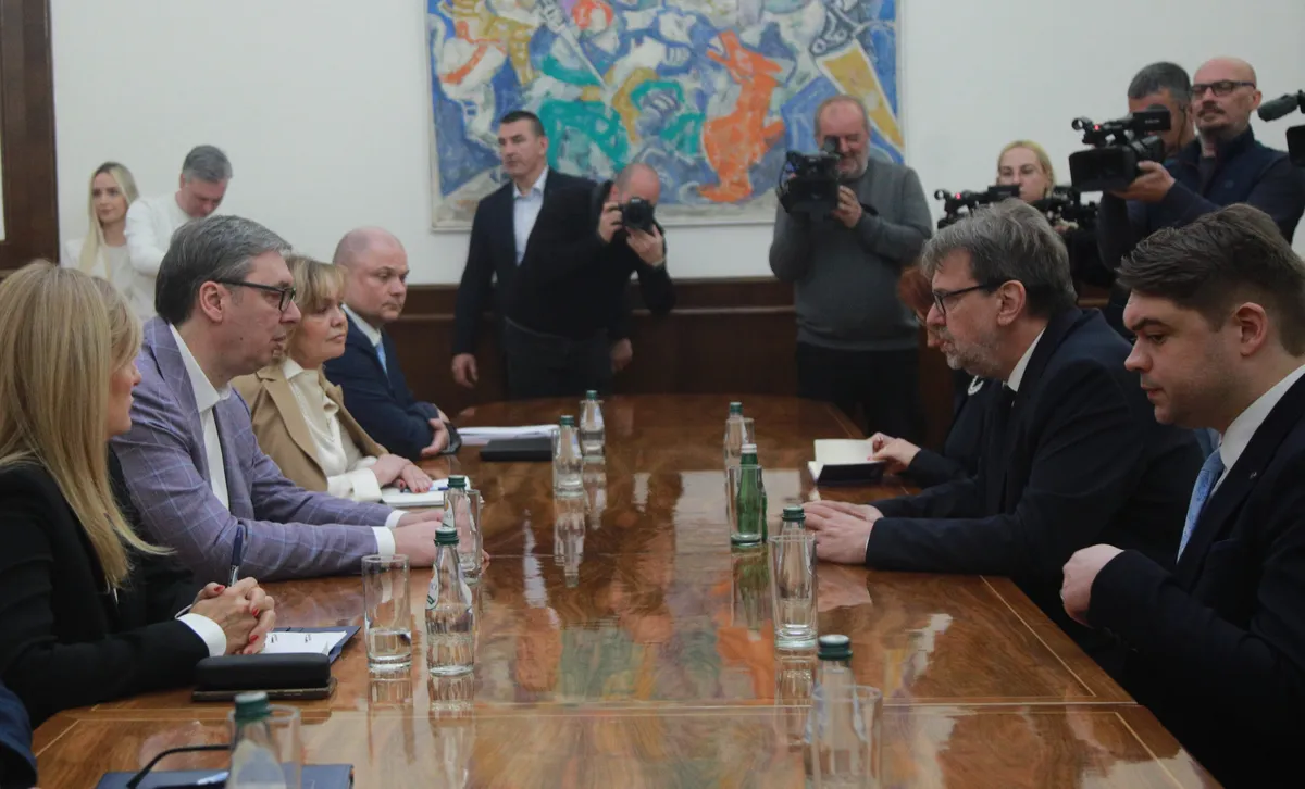 Žigmanov na konzultacijama kod Vučića, njegov zamjenik mu osporava mandat