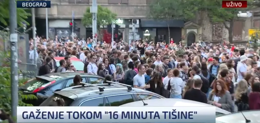 VIDEO / Revolt zbog dva pokušaja gaženja: Studenti i građani prosvjedovali pred RTS-om
