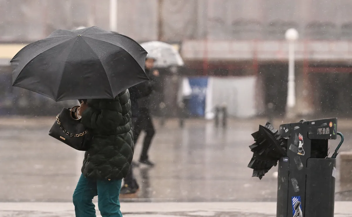 Meteoalarm podignut na viši stupanj, moguće olujno nevrijeme, poplave...