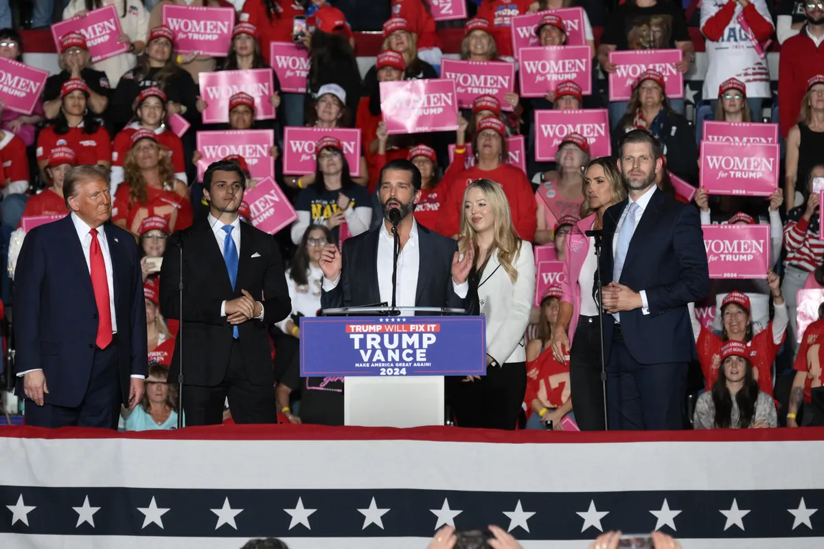 Trump ne ide na vjenčanje svog sina: Imam nešto što se zove Iran. I druge stvari...