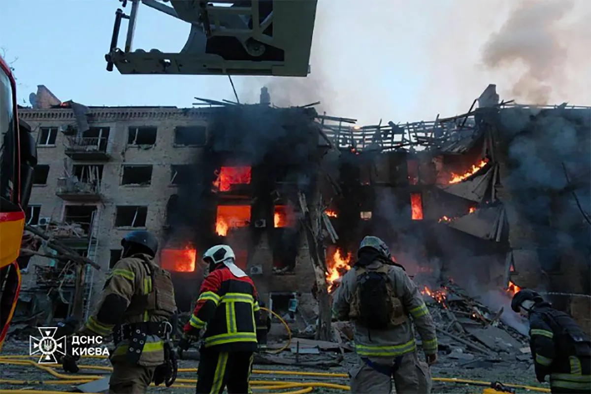 Posljedice ruskog napada na Kijev: Najmanje jedna osoba poginula, a 21 ih je ranjeno