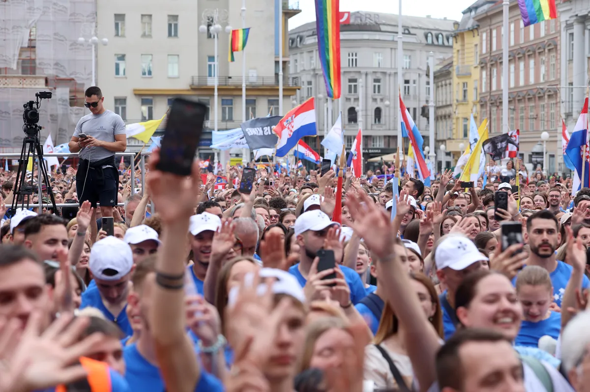 Odbor za mlade: U Hrvatskoj se roditeljski dom nap