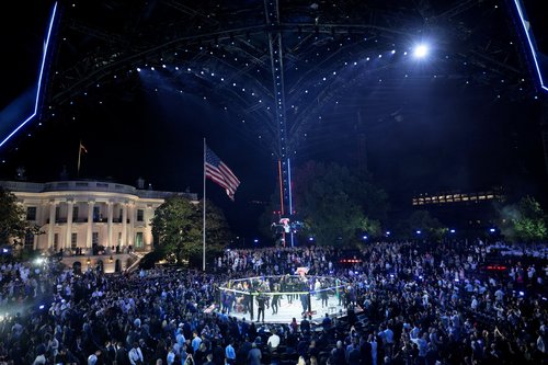 Justin Gaethje celebrates defeating Ilia Topuria in their lightweight championship bout at UFC Freedom 250 on the South Lawn of the White House in Washington, D.C., U.S., June 15, 2026. REUTERS/Evan Vucci/Pool