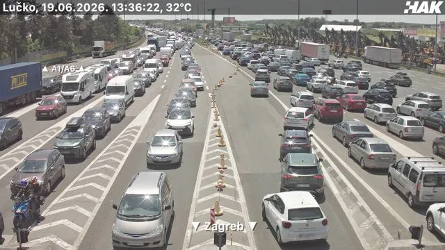 FOTO / HAK upozorava: Ogromne gužve na autocestama