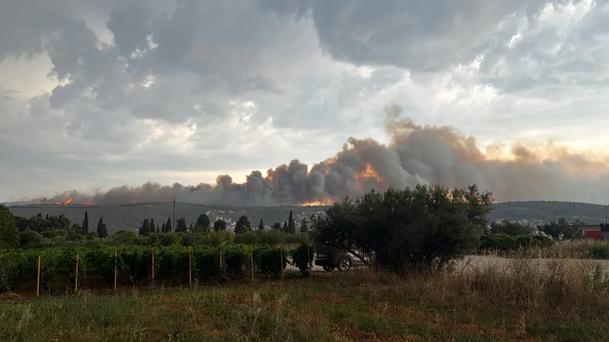 U 24 sata čak 166 vatrogasnih intervencija u Dalmaciji, evo kakvo je stanje danas