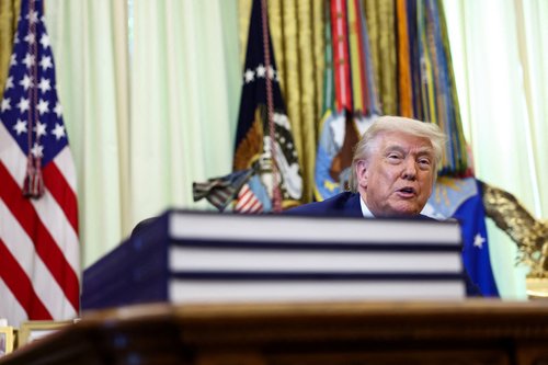 2026-06-03T203124Z_2117285916_RC2KMLAYS35G_RTRMADP_3_USA-TRUMP