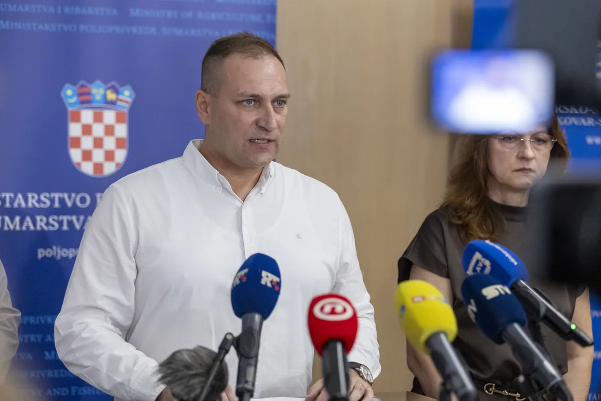 Vlajčić o eutanaziranim svinjama: "Pa, ne pričamo o proizvođaču lavande"