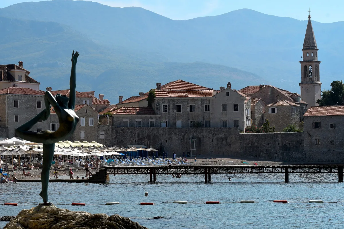 Naljutili se zbog objave oko ležaljki na plaži: "Ne bih više legla na nju ni potrošila tamo 1 euro"