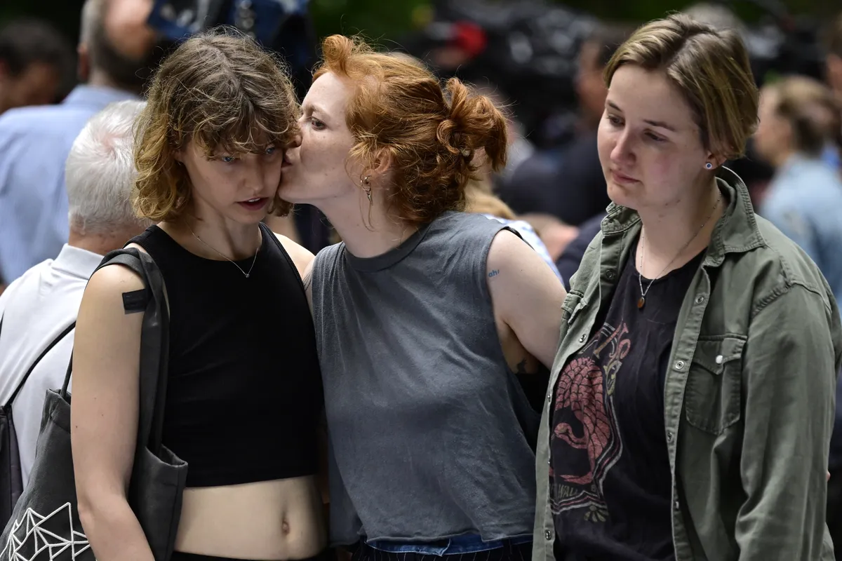 Tuga i solidarnost u Berlinu nakon napada na Prideu: "Nas je više, mi smo jači"